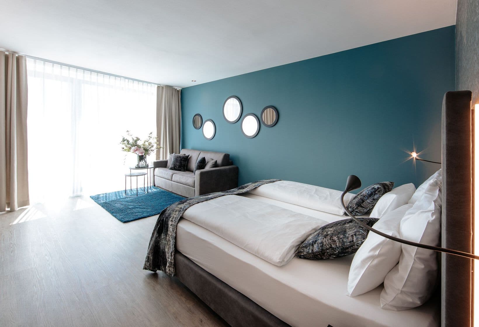 Vista Prestige Room #306